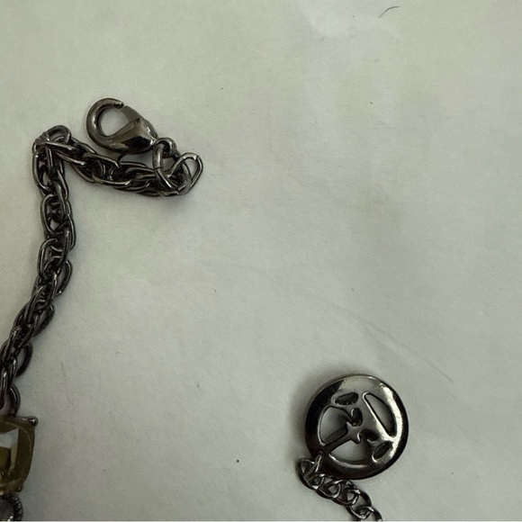 Crown Trifari Green Lucite Necklace - Picture 5 of 5